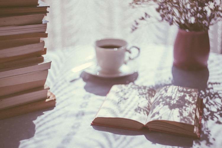 14 Best Resources to Find Arabic Lessons for Beginners